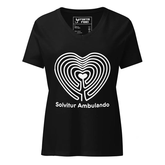 Labyrinth Heart Labyrinth Solvitur Ambulando Women’s relaxed v-neck t-shirt
