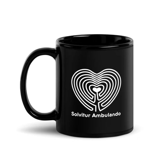 Labyrinth Heart Labyrinth Solvitur Ambulando Black Glossy Mug