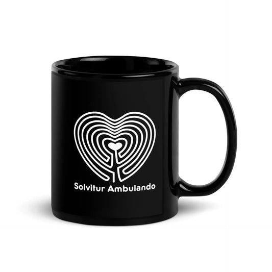 Labyrinth Heart Labyrinth Solvitur Ambulando Black Glossy Mug