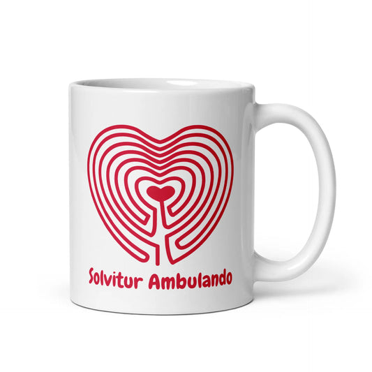 Labyrinth Heart Labyrinth Solvitur Ambulando White glossy mug